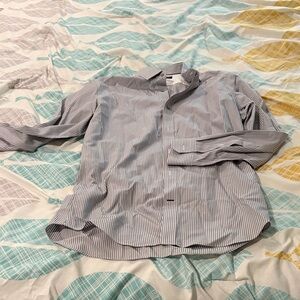 Banana Republic Men's Gray Striped Button Down Shirt